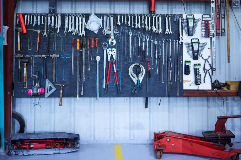 Bien choisir son outillage professionnel à Lons-le-Saunier